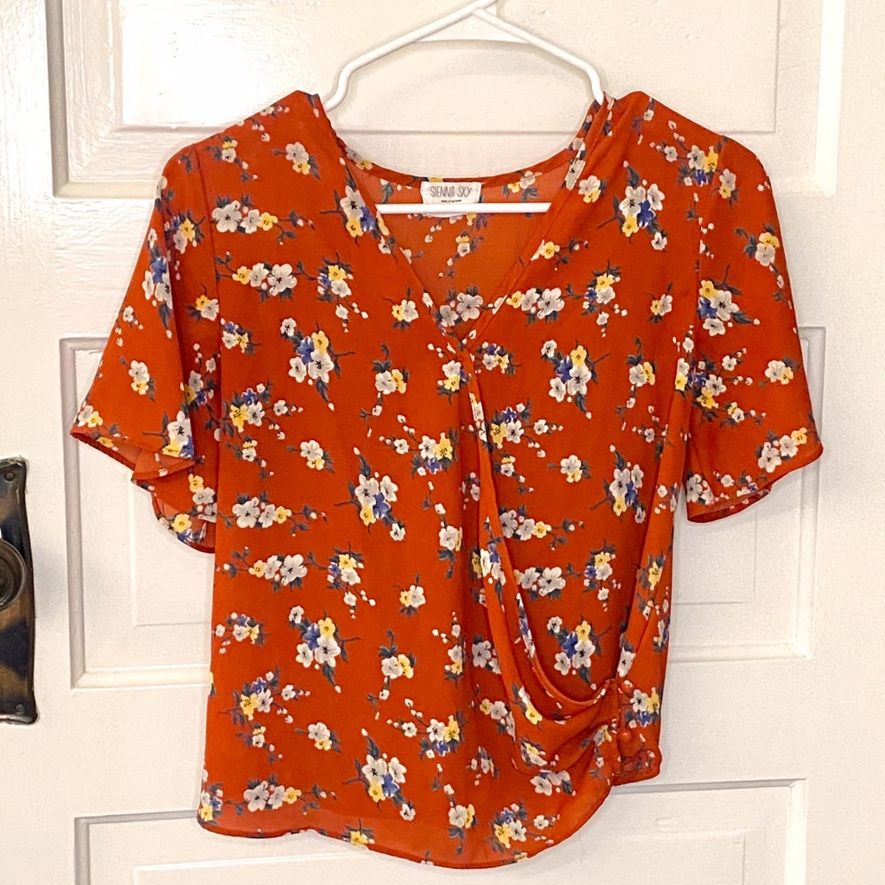 Sienna Sky floral top